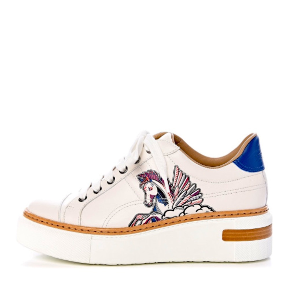 Authentic Hermes Pegasus embroidery Sneakers